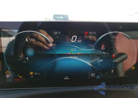 2019 Mercedes-Benz A-Class A 220 z USA, uszkodzony, nr VIN WDD3G4EB8KW020240